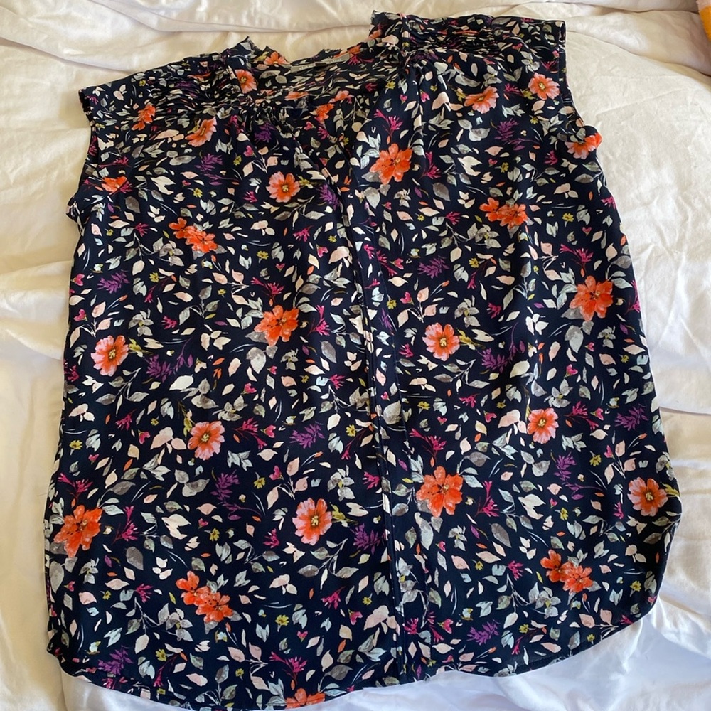 Floral blouse you will love to wear !!